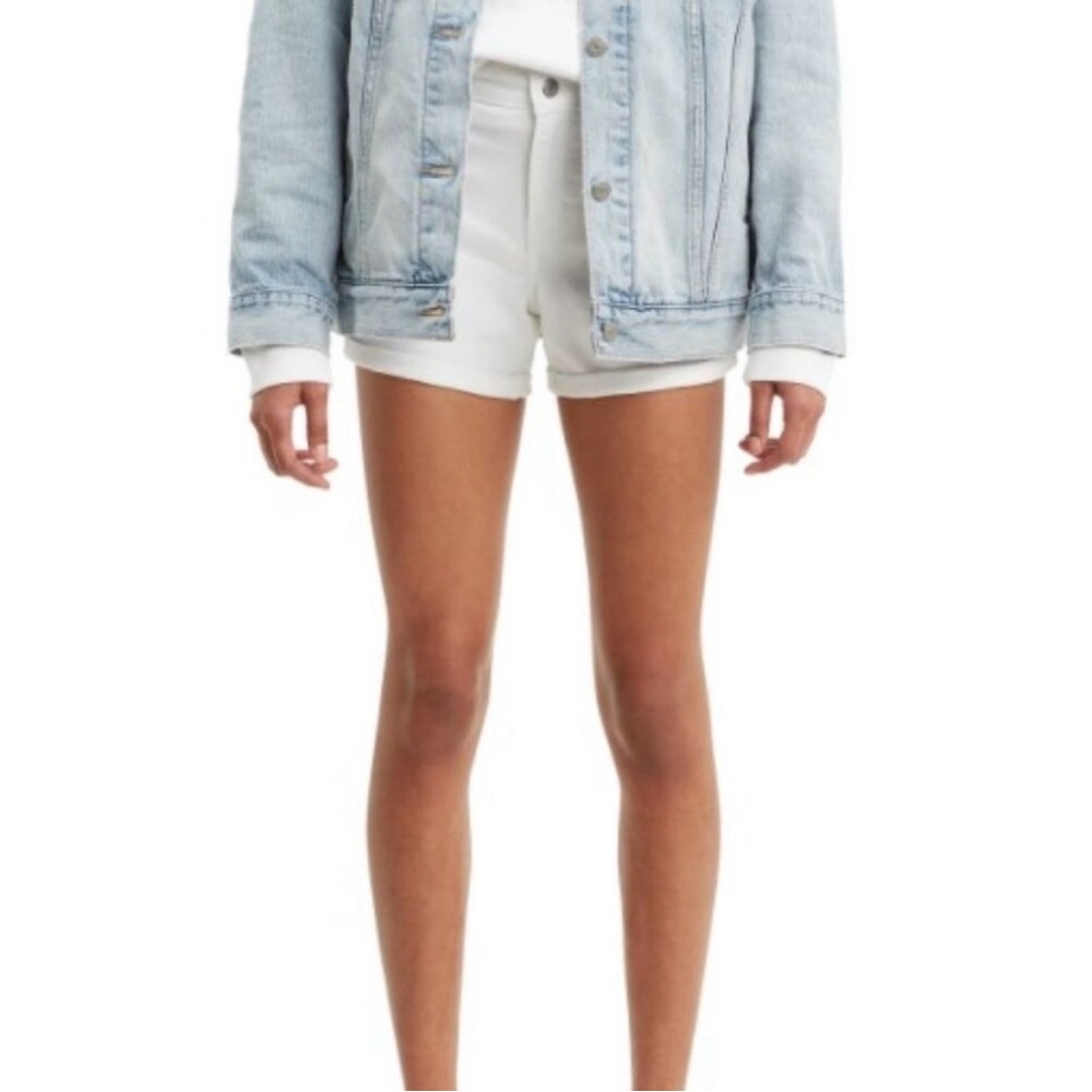 LEVI’S Women's White Mid-Length Denim Shorts - 26 - Picture 2 of 6